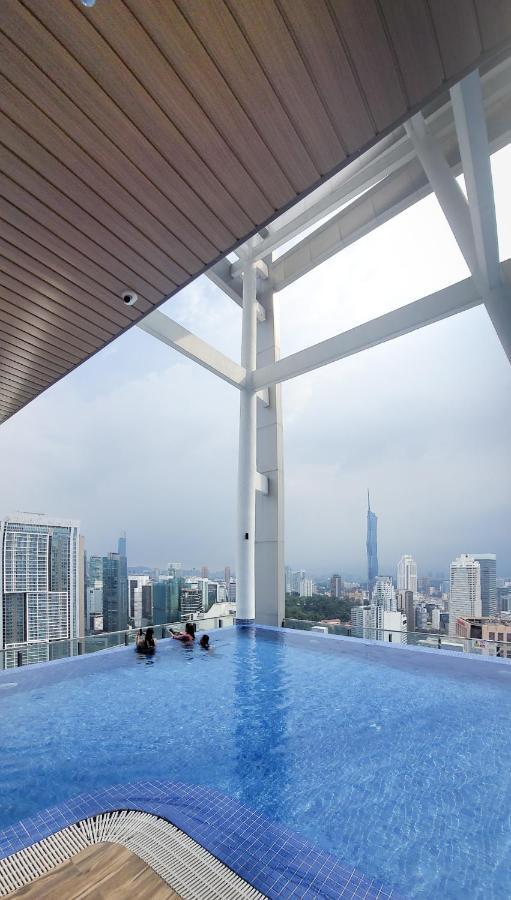 Cl 30A Super Kl View Infinity Pool Klcc Apartment Kuala Lumpur Luaran gambar