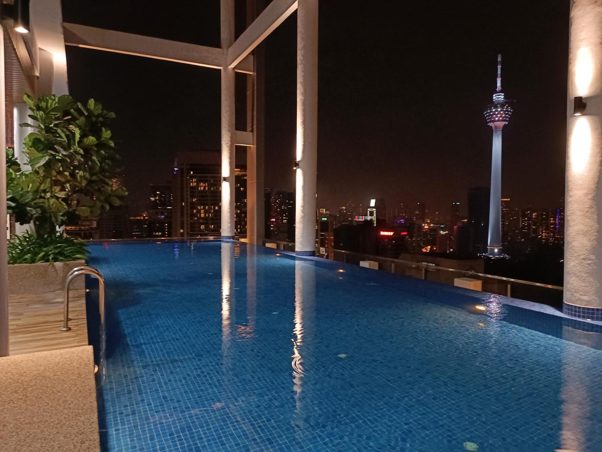 Cl 30A Super Kl View Infinity Pool Klcc Apartment Kuala Lumpur Luaran gambar